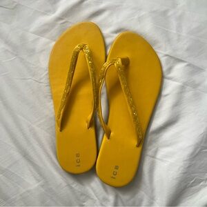 ✨SOLD✨Yellow Thong Beaded Strap Sandals